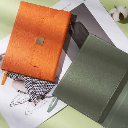 온라인으로 메모장을 설계하고 사용자 정의하는 방법은 무엇입니까?